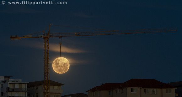 Moon Lifting
